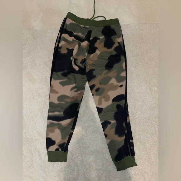 Adidas sweatpants - Picture 2 of 2